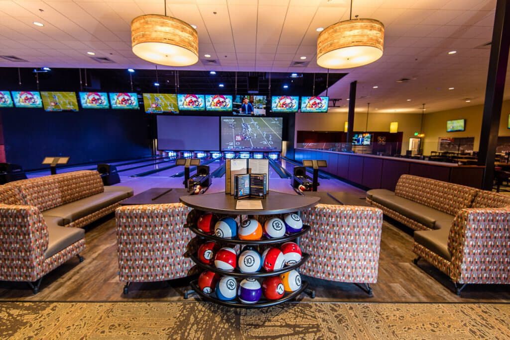 Summit Entertainment Center Thornton - Image 3