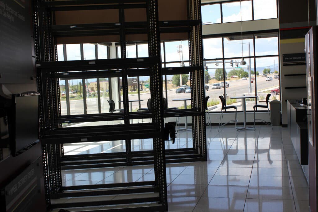 Les Schwab Tires - Image 9