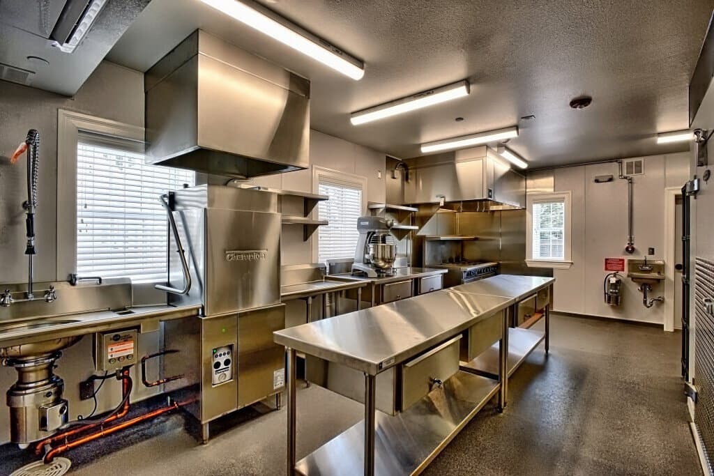 Sigma Phi Epsilon Fraternity House @ CSU - Image 8