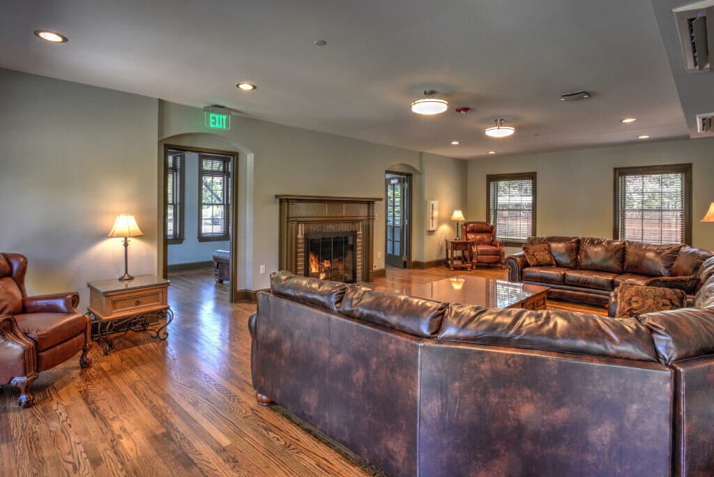 Sigma Phi Epsilon Fraternity House @ CSU - Image 4