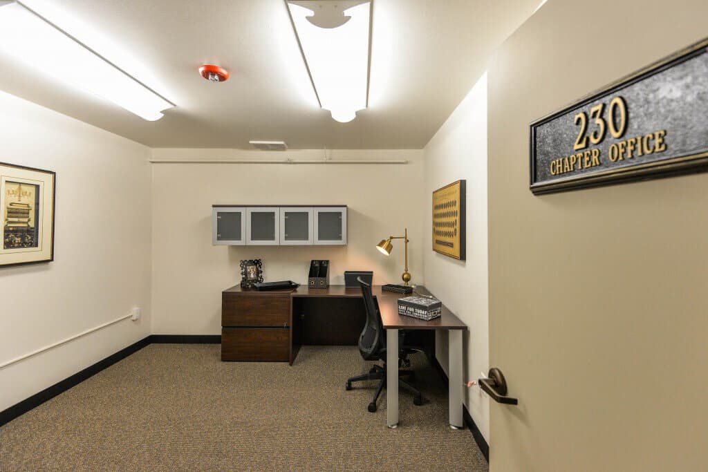 Kappa Alpha Theta Sorority House at Colorado State University - Image 12