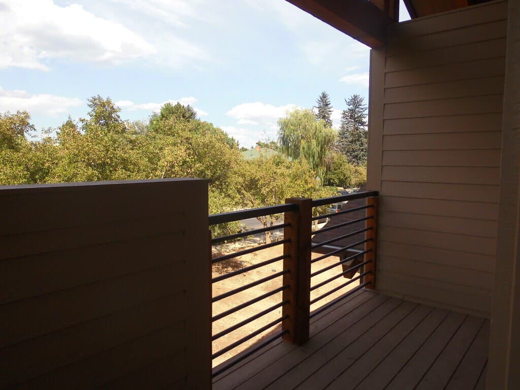 Carriage House Apartments - Image 15