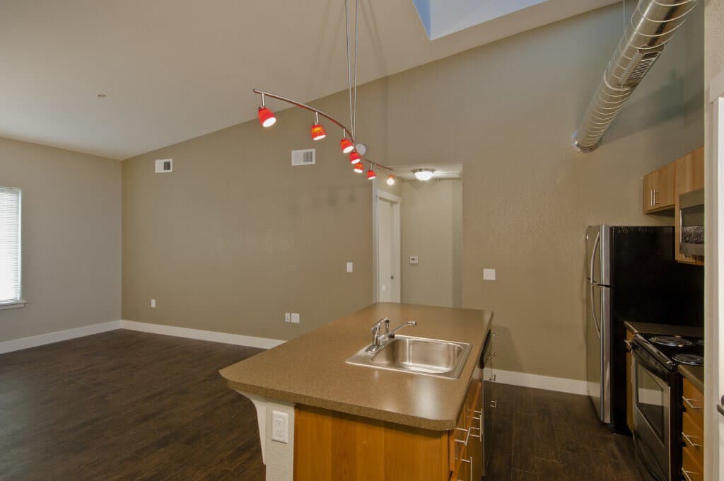 1409 Elizabeth Street Apartments - Image 10