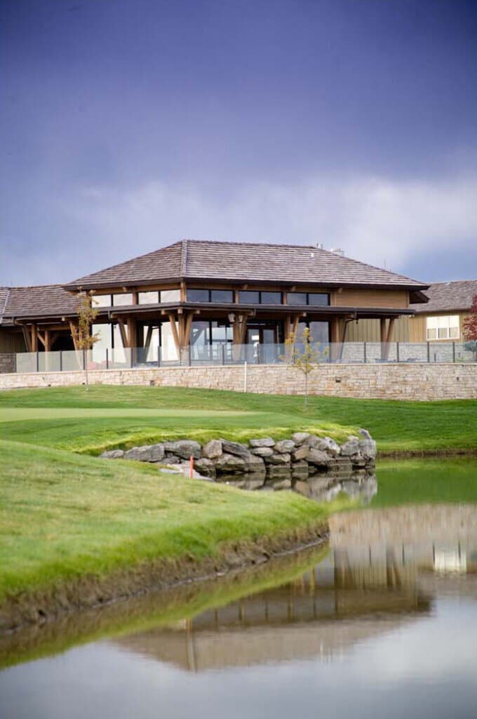 Highland Meadows Clubhouse and Pool - Image 3