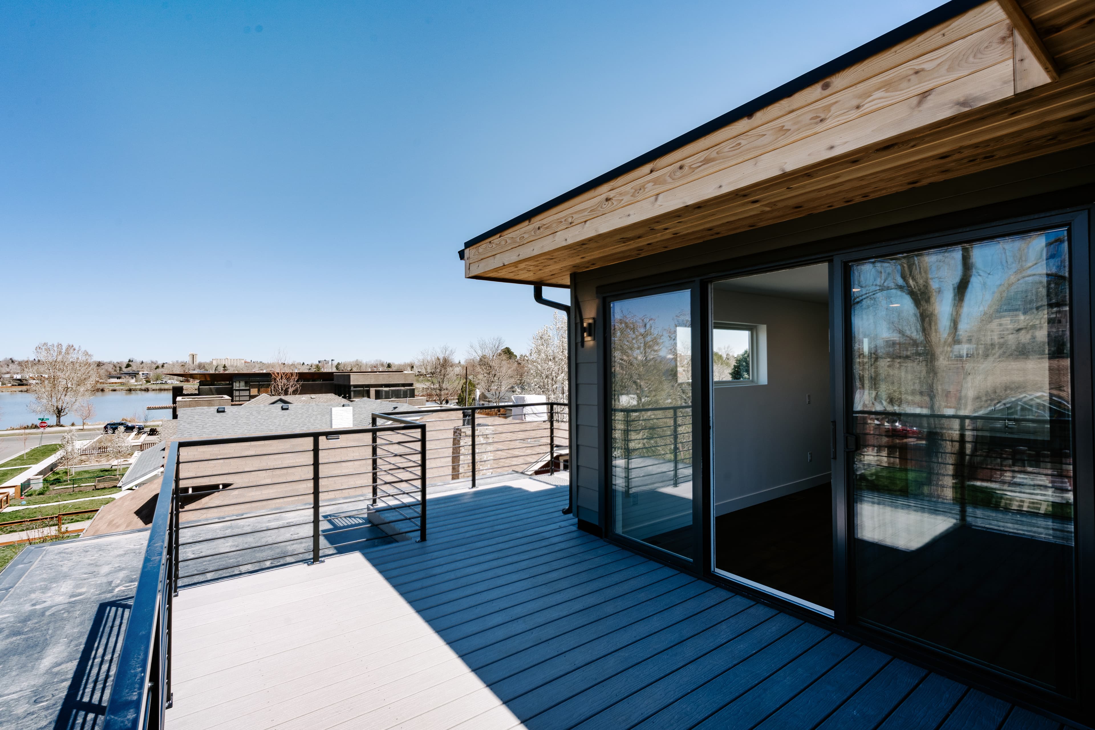 Osceola Street Duplex - Image 9