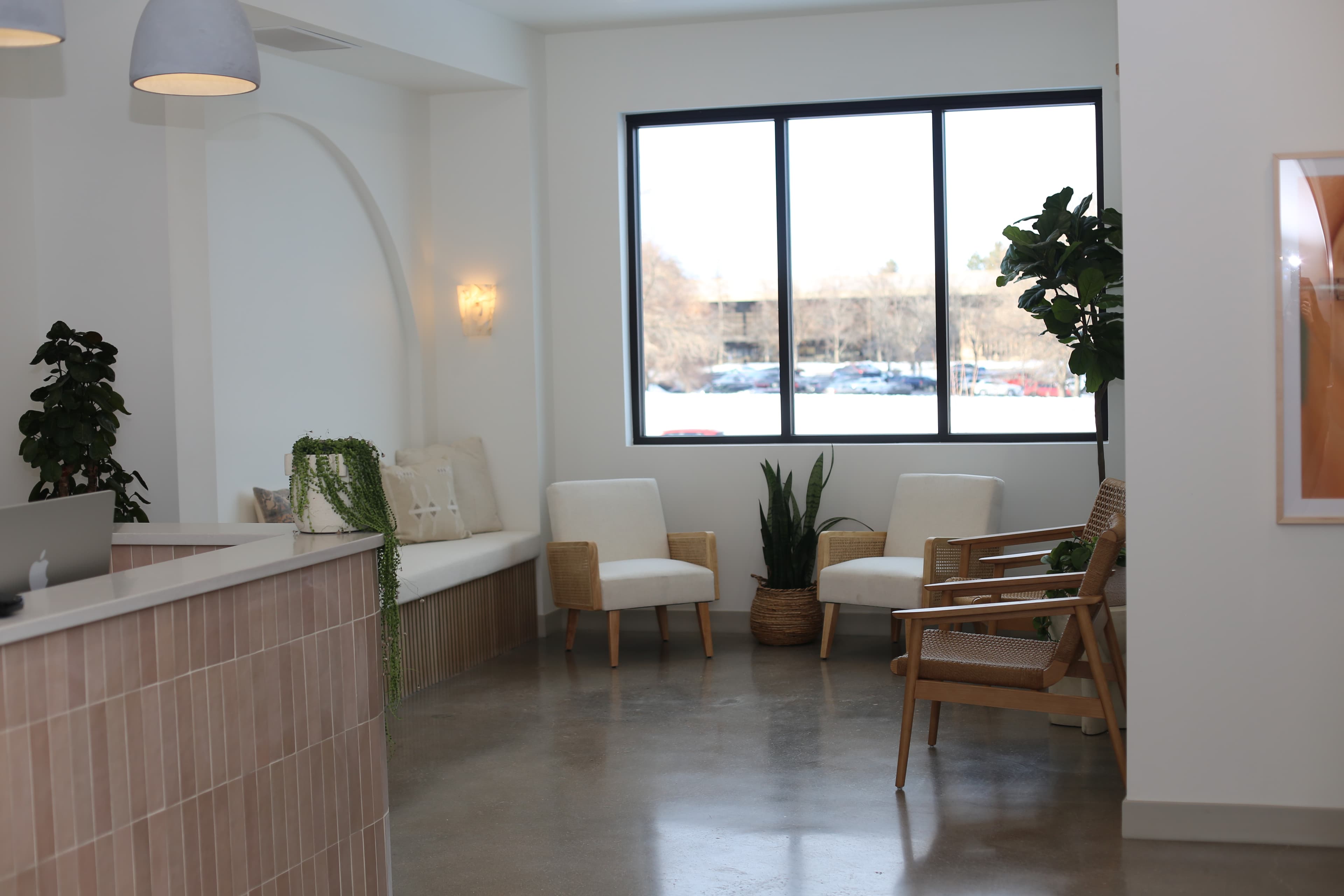 The Luxe Room - Image 6